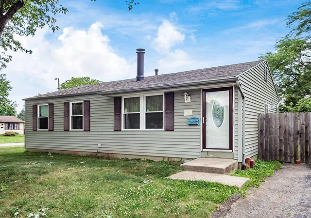 Homes for sale in Columbus, OH | 3781 Aurelia Dr, Columbus, OH 43232 | MLS# 226025204