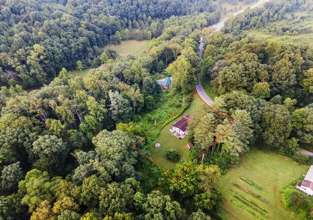 Photo 33 of Single family home for sale at 988 Connett Rd, Nelsonville, OH 45764 | MLS# 226025335 | Listing updated on 2026-08-24