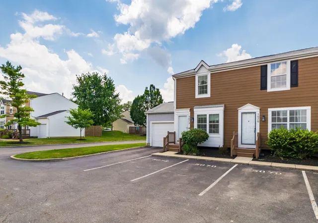Homes for sale in Hilliard, OH | 5070 Stoneybrook Blvd #3B, Hilliard, OH 43026 | MLS# 226025137