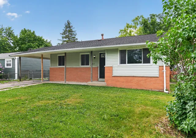 Homes for sale in Columbus, OH | 3823 Briggs Rd, Columbus, OH 43228 | MLS# 226025686