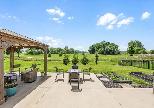 Homes for sale in Hilliard, OH | 4847 Yankee Rd, Hilliard, OH 43026 | MLS# 226025013
