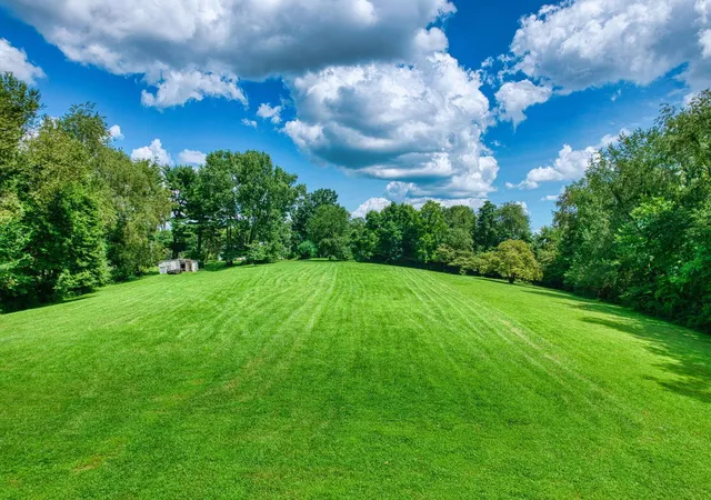 Photo 4 of Single family home for sale at 1793 Dayton Rd Ne, Newark, OH 43055 | MLS# 226032485 | Listing updated on 2026-10-03