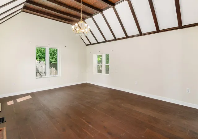 1st image of 845 Sunbury Rd, Columbus, OH 43219 | MLS# 226025919