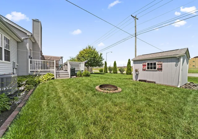Homes for sale in Grove City, OH | 3529 Lake Louise Dr, Grove City, OH 43123 | MLS# 226025097