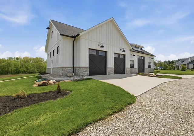 2nd image of 13100 Ironwood Trl, Sunbury, OH 43074 | MLS# 226025086