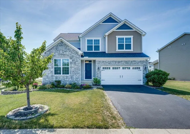 Homes for sale in Sunbury, OH | 847 Admiral Dr, Sunbury, OH 43074 | MLS# 226025386