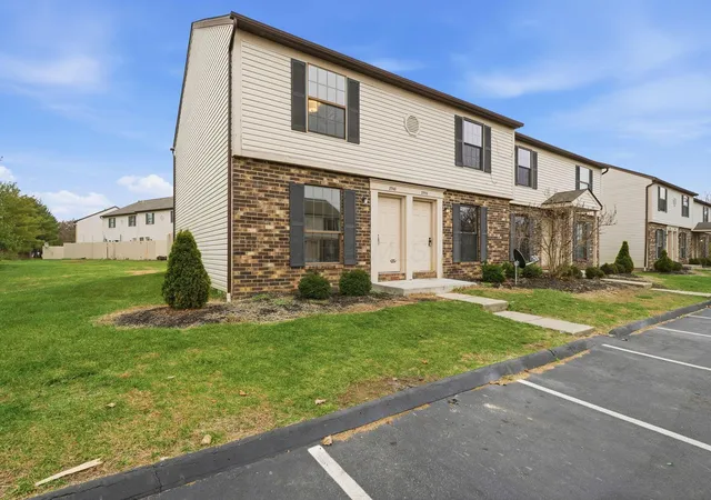 Photo 3 of Townhouse for sale at 2942 2948 Sawdust Ln, Dublin, OH 43017 | MLS# 226025098 | Listing updated on 2026-07-29