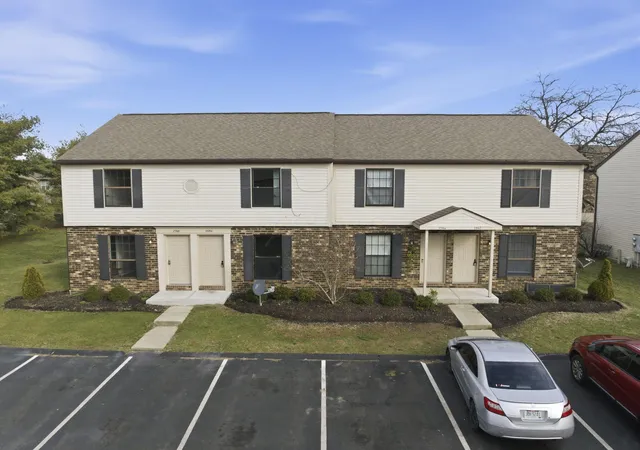 Photo 3 of Townhouse for sale at 2942-2948 Sawdust Ln, Dublin, OH 43017 | MLS# 226025098 | Listing updated on 2026-07-29