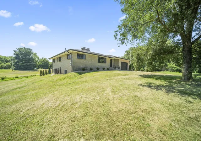 2nd image of 6429 Miller Paul Rd, Westerville, OH 43082 | MLS# 226025147