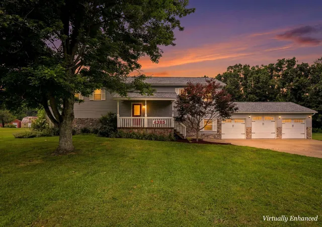 Homes for sale in Zanesville, OH | 4385 Shimoda Ln, Zanesville, OH 43701 | MLS# 226025255
