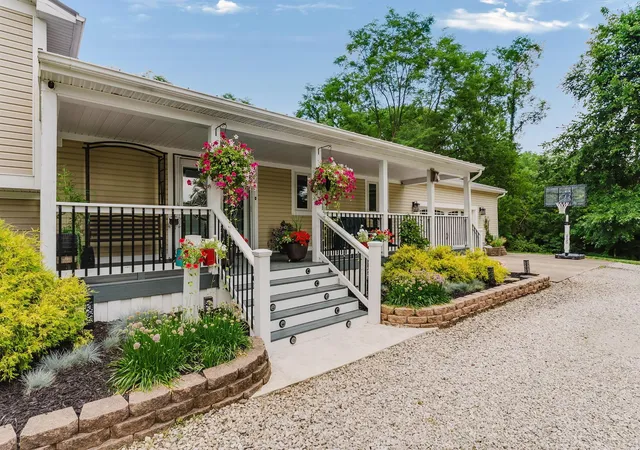 Homes for sale in Marengo, OH | 5205 County Road 15, Marengo, OH 43334 | MLS# 226025200