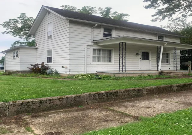 Homes for sale in Lancaster, OH | 632 Frederick St, Lancaster, OH 43130 | MLS# 226025149