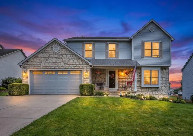 Homes for sale in Lancaster, OH | 1566 Autumn Dr, Lancaster, OH 43130 | MLS# 226025367
