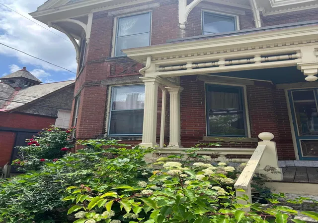 2nd image of 183 S 19th St, Columbus, OH 43205 | MLS# 226025146