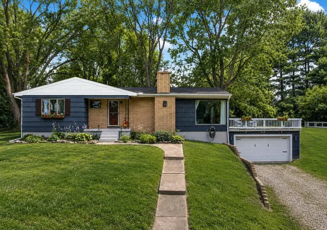 Single family home for sale at 3100 Schwartz Rd, Columbus, OH 43232 | MLS# 226025315