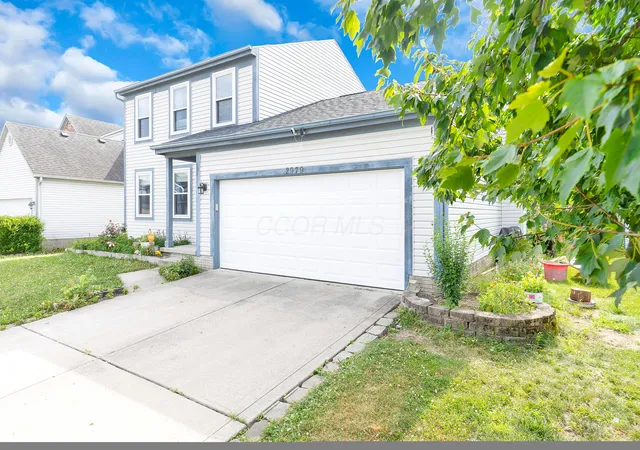 Homes for sale in Reynoldsburg, OH | 2979 Ambarwent Rd, Reynoldsburg, OH 43068 | MLS# 226025408