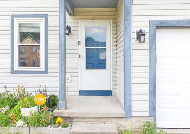Homes for sale in Reynoldsburg, OH | 2979 Ambarwent Rd, Reynoldsburg, OH 43068 | MLS# 226025408