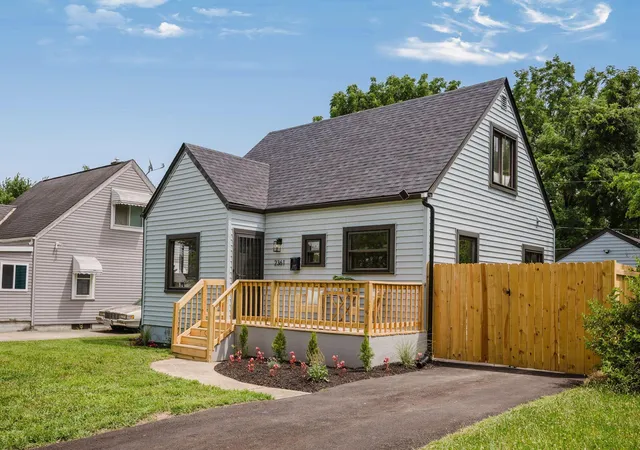 Homes for sale in Columbus, OH | 2361 Vendome Dr S, Columbus, OH 43219 | MLS# 226025238