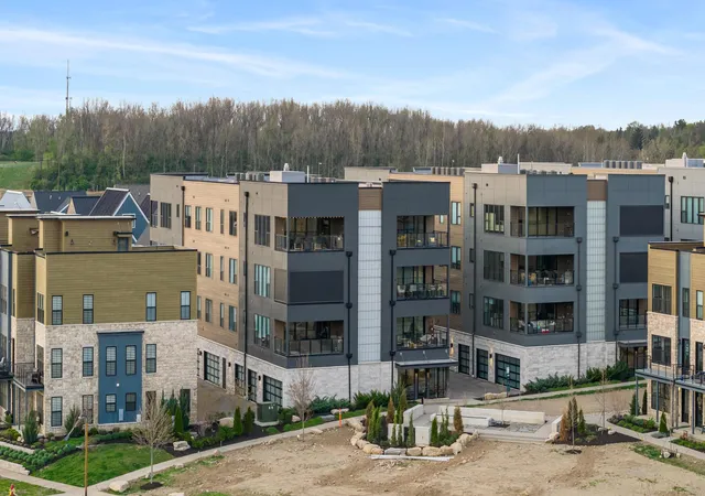 2nd image of 2891 Kobuk Dr, Columbus, OH 43228