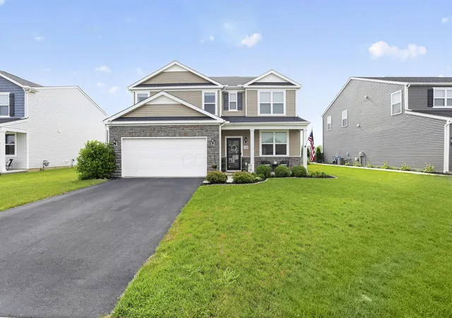 Homes for sale in Hebron, OH | 1170 Lake Forest Dr, Hebron, OH 43025 | MLS# 226025196