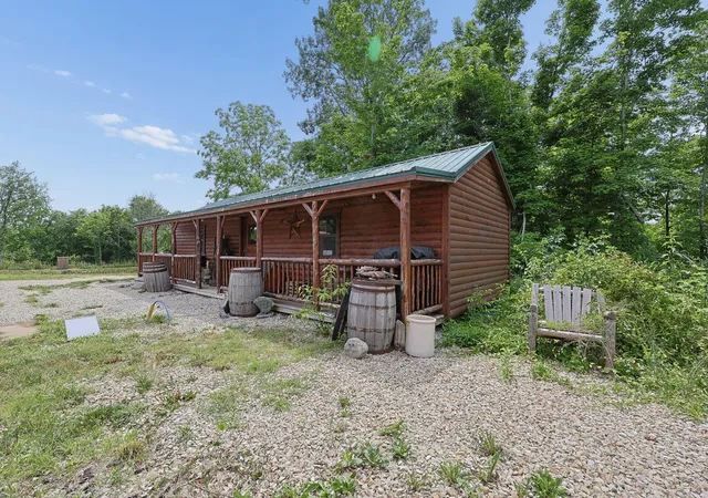 Homes for sale in Corning, OH | 7924 Township Road 390 Se #A, Corning, OH 43730 | MLS# 226025328