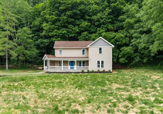 Homes for sale in Newark, OH | 6629 Fallsburg Rd Ne, Newark, OH 43055 | MLS# 226025281