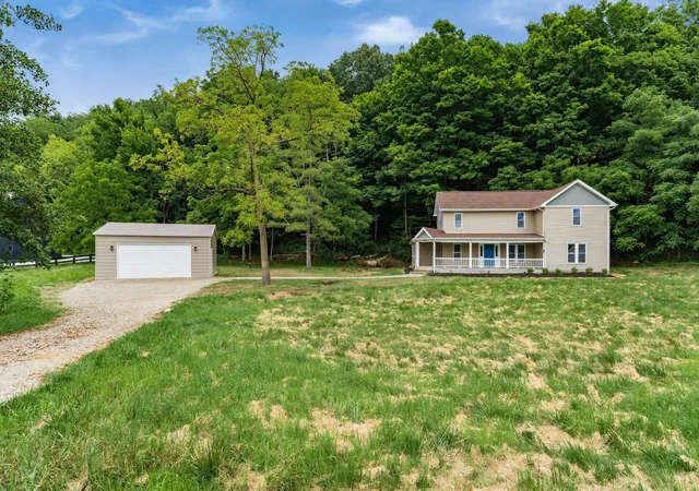 Homes for sale in Newark, OH | 6629 Fallsburg Rd Ne, Newark, OH 43055 | MLS# 226025281