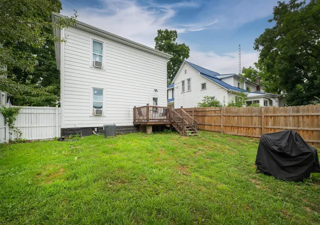 4th image of 8 3Rd Ave, Mount Vernon, OH 43050 | MLS# 226025299