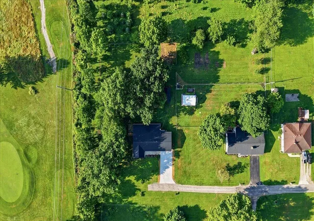 3rd image of 8 Willow St #Ext, Mount Vernon, OH 43050 | MLS# 226028213
