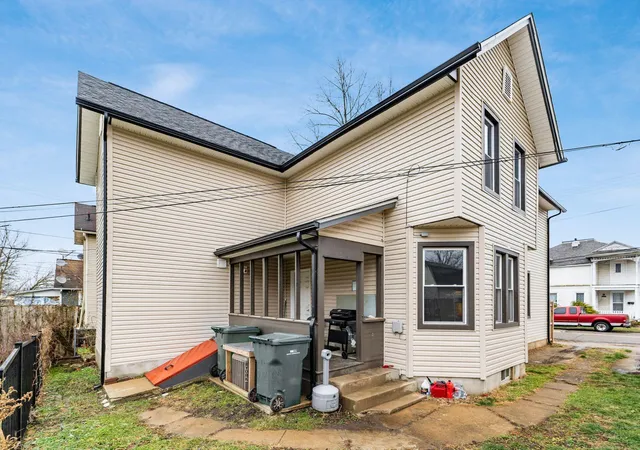 Homes for sale in Newark, OH | 12 E Saint Clair St, Newark, OH 43055 | MLS# 226025265