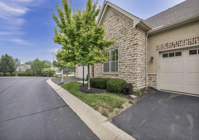 Photo 3 of Condo for sale at 394 Woodgate Ln, Westerville, OH 43082 | MLS# 226026961 | Listing updated on 2026-09-24