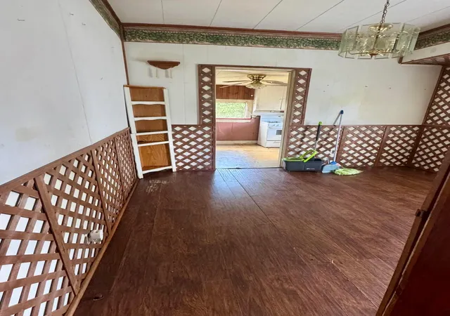 3rd image of 604 W Wheeling St, Lancaster, OH 43130 | MLS# 226025274