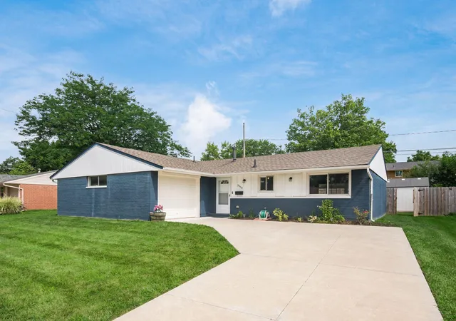 Homes for sale in Westerville, OH | 3530 Paris Blvd, Westerville, OH 43081 | MLS# 226025287