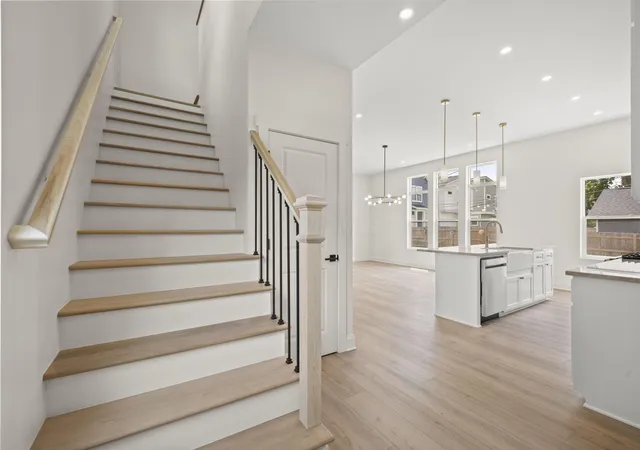 Photo 3 of Single family home for sale at 266 Talmadge St, Columbus, OH 43203 | MLS# 226025364 | Listing updated on 2026-09-25