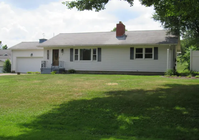 Homes for sale in Mount Vernon, OH | 7 Eastgate Dr, Mount Vernon, OH 43050 | MLS# 226025321