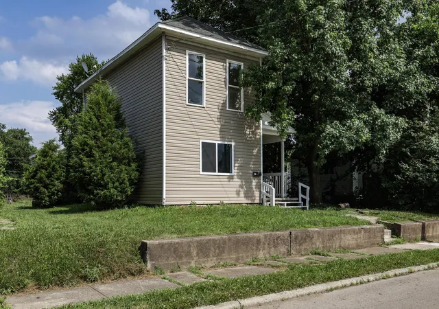 Homes for sale in Newark, OH | 84 Curtis Ave, Newark, OH 43055 | MLS# 226025407