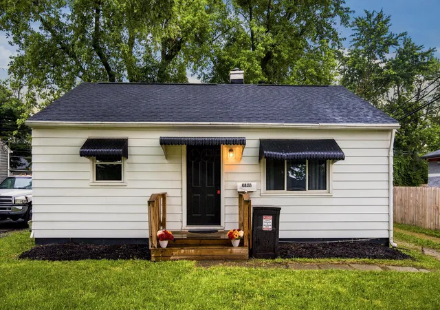 Photo 1 of Single family home for sale at 3244 Karl Rd, Columbus, OH 43224 | MLS# 226025996 | Listing updated on 2026-09-04