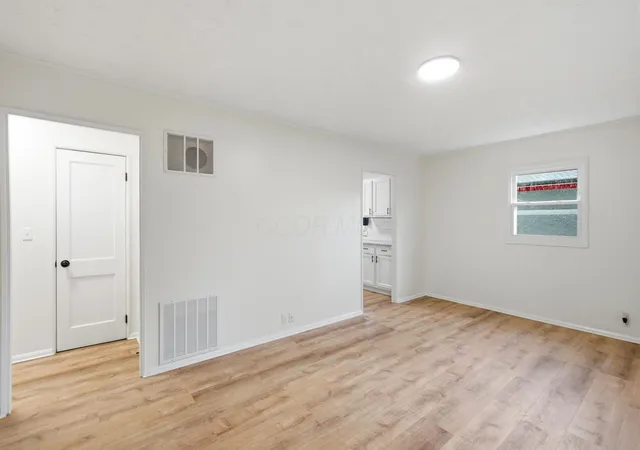 Photo 4 of Single family home for sale at 3244 Karl Rd, Columbus, OH 43224 | MLS# 226025996 | Listing updated on 2026-09-04