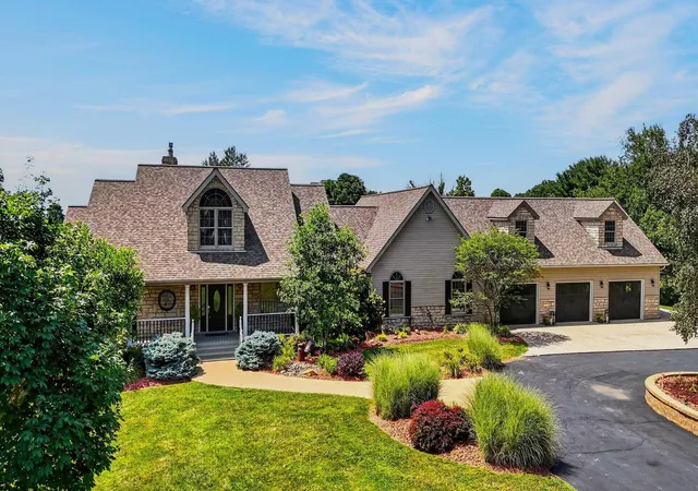 Photo 2 of Single family home for sale at 177 Schrake Rd #347, Chillicothe, OH 45601 | MLS# 226025541 | Listing updated on 2026-09-14