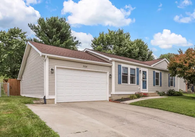 Homes for sale in Newark, OH | 964 Garfield Ave, Newark, OH 43055 | MLS# 226025359
