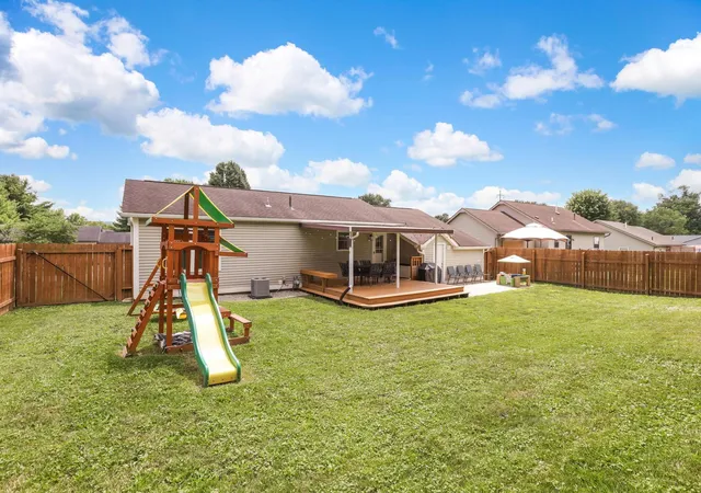 Homes for sale in Newark, OH | 964 Garfield Ave, Newark, OH 43055 | MLS# 226025359