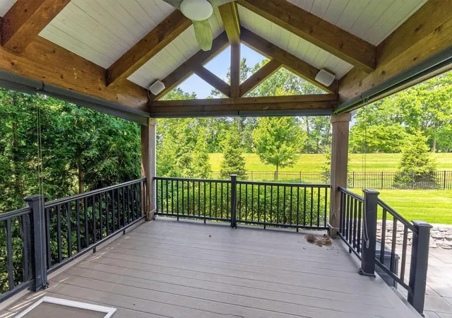 Homes for sale in Powell, OH | 9387 Waterford Dr, Powell, OH 43065 | MLS# 226025539