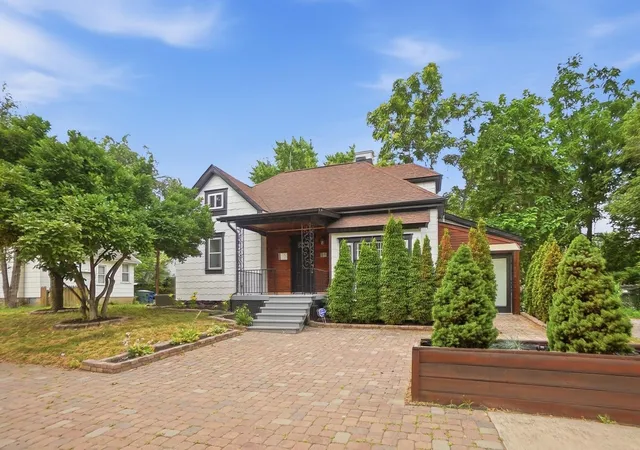 Photo 1 of Single family home for sale at 539 Thurman Ave, Columbus, OH 43206 | MLS# 226025395 | Listing updated on 2026-09-06