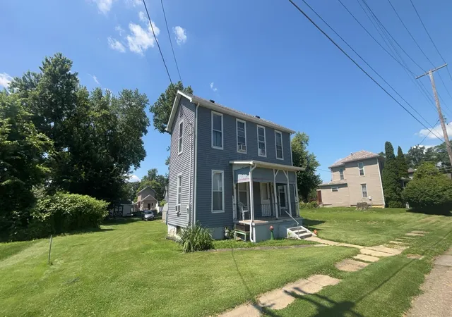 Homes for sale in Zanesville, OH | 818 Turner St, Zanesville, OH 43701 | MLS# 226025393
