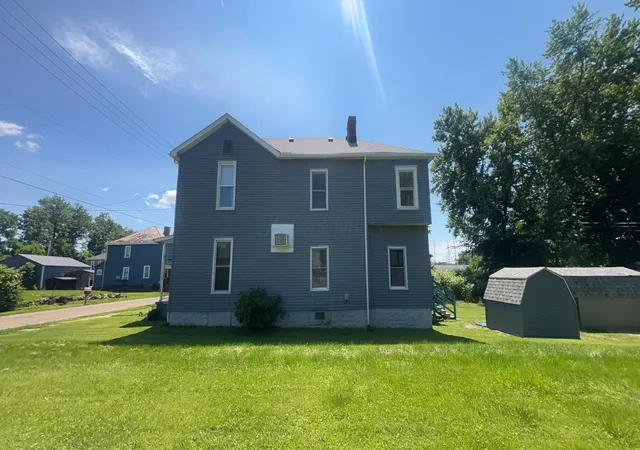 Homes for sale in Zanesville, OH | 818 Turner St, Zanesville, OH 43701 | MLS# 226025393