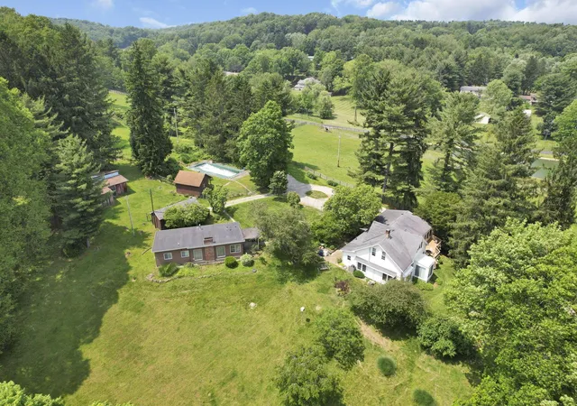 Homes for sale in Granville, OH | 2083 Welsh Hills Rd Ne, Granville, OH 43023 | MLS# 226025398