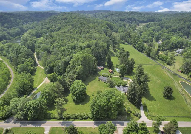Homes for sale in Granville, OH | 2083 Welsh Hills Rd Ne, Granville, OH 43023 | MLS# 226025398