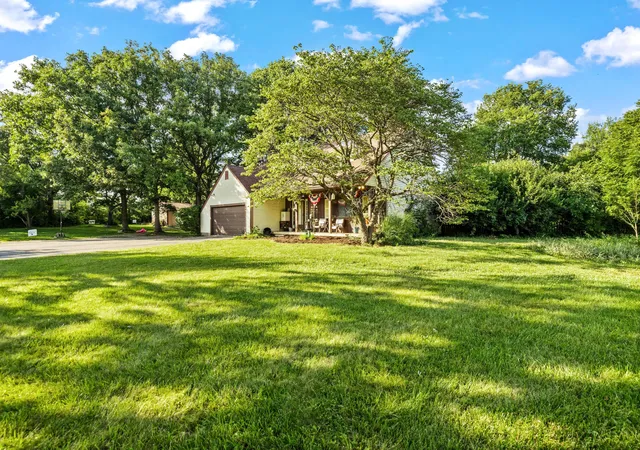 3rd image of 676 Amity Rd, Galloway, OH 43119 | MLS# 226025428