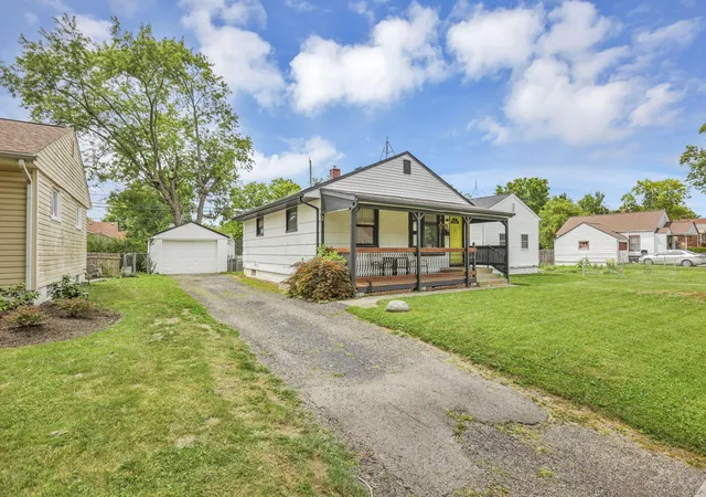 Homes for sale in Columbus, OH | 3105 Howey Rd, Columbus, OH 43224 | MLS# 226025522