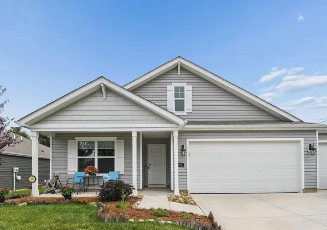 Homes for sale in Newark, OH | 452 Saint James Gate, Newark, OH 43055 | MLS# 226025477